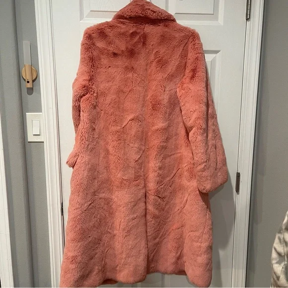 Burberry Pink Teddy Faux Fur Coat - Picture 10 of 14
